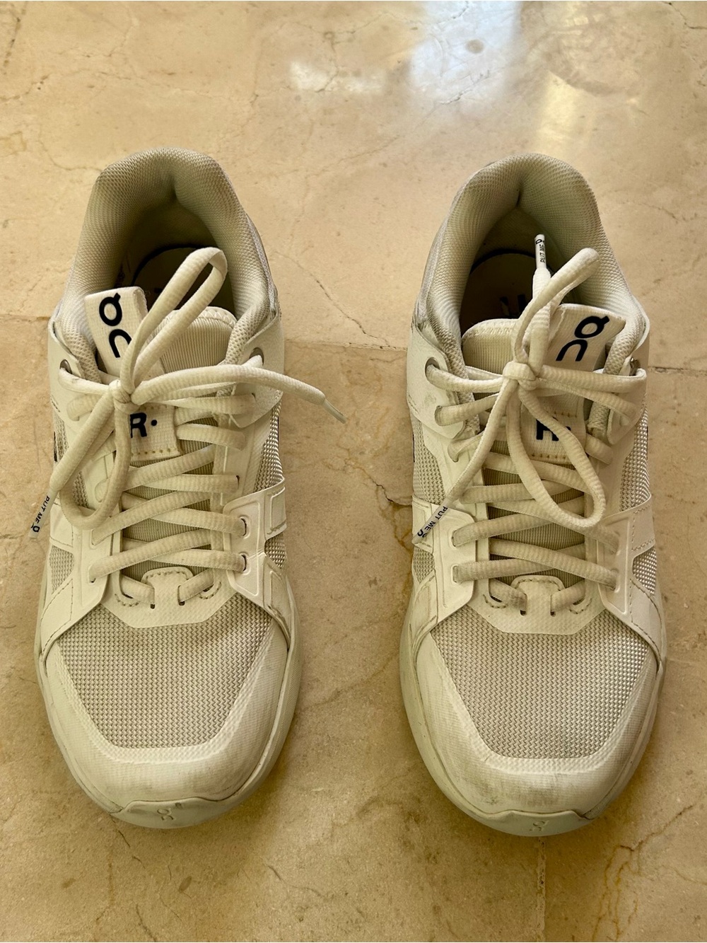 ON Cloud White Roger Tennis Shoes
